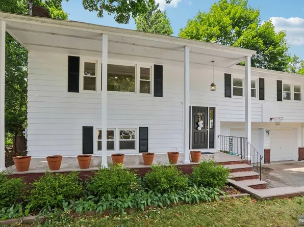 226 Brookside Ave, Ridgewood, NJ 07450