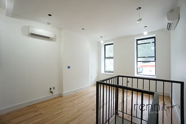 Rented by Rennit Inc. | media 14