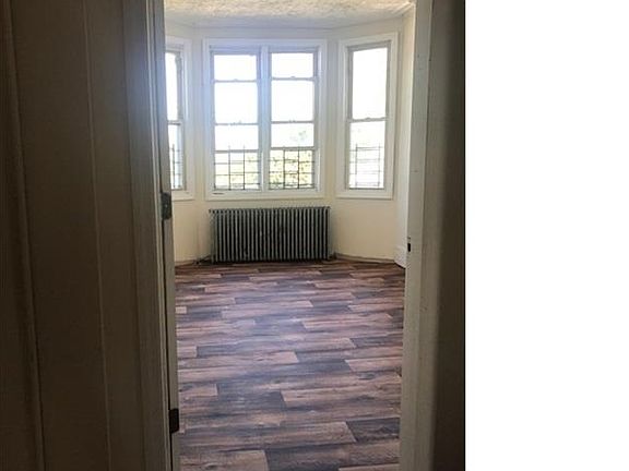 2nd image of 136 Hendricks Ave #3