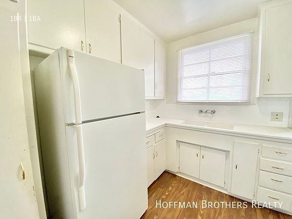 4th image of 5757 Willowcrest Ave APT 7