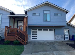 1867 SE Jasmine Pl, Gresham, OR 97080