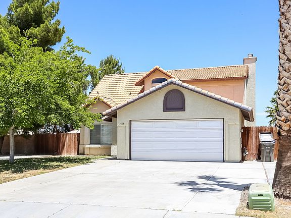 2nd image of 37392 Sheffield Dr
