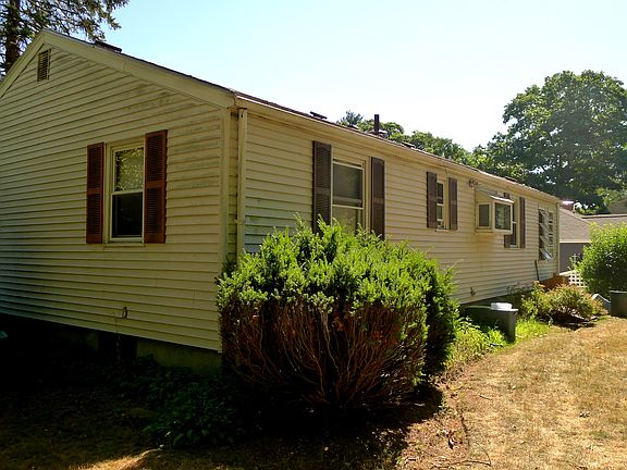 5th image of 14 Pinecrest Ave