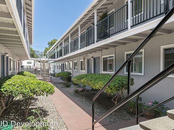 5th image of 1411 T St APT 5