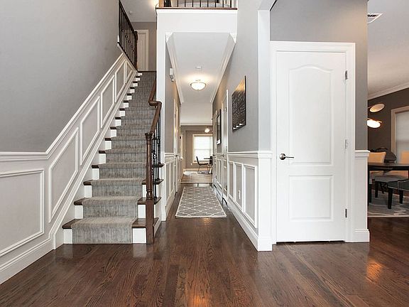5th image of 2178 Benefit St