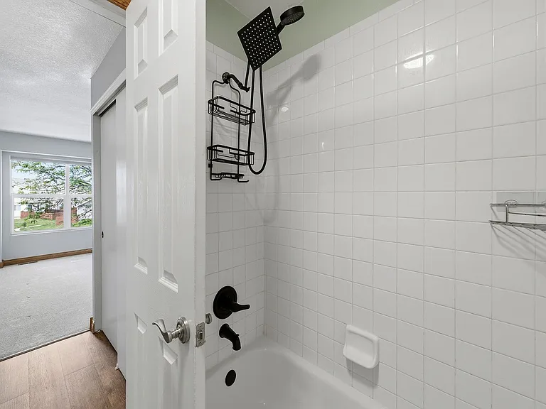 1650 Oak Creek Dr — Photo 14