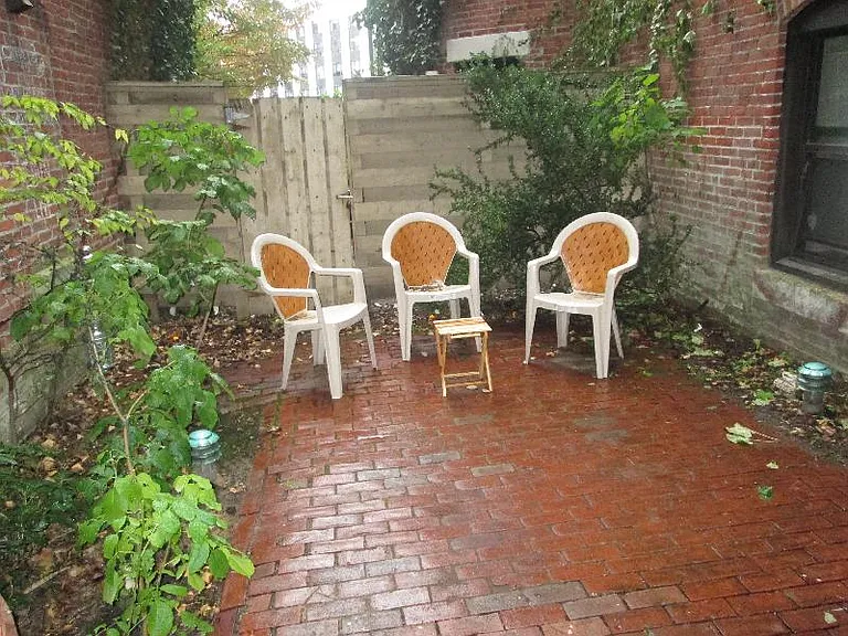 102 Gainsborough St #6 — Photo 7