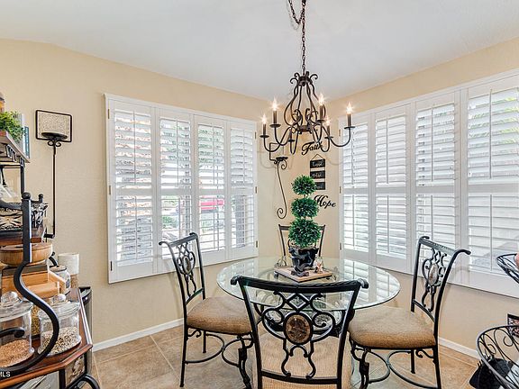 5th image of 3091 E Cherry Hills Pl