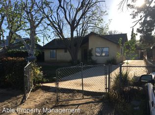 1742 Melody Ln, Bakersfield, CA 93308
