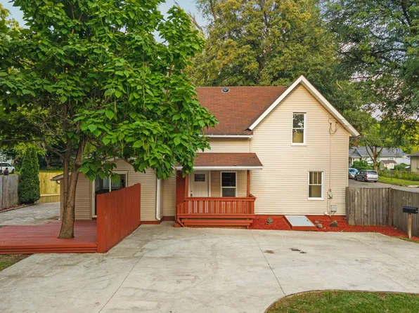 412 Quarry St, Jackson, MI 49201