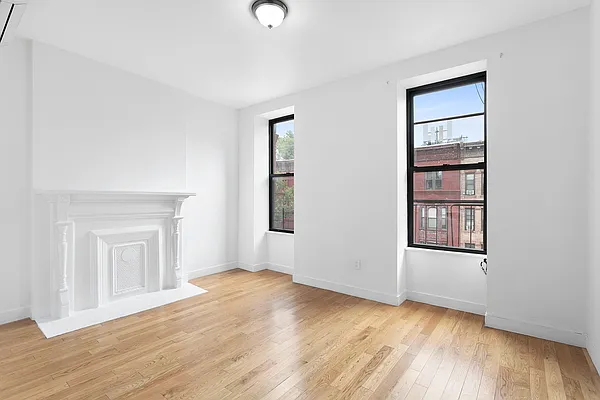 Rented by Fountain Realty Group | media 6