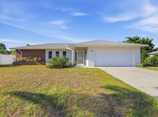 930 W Kathy Ct, Venice, FL 34293