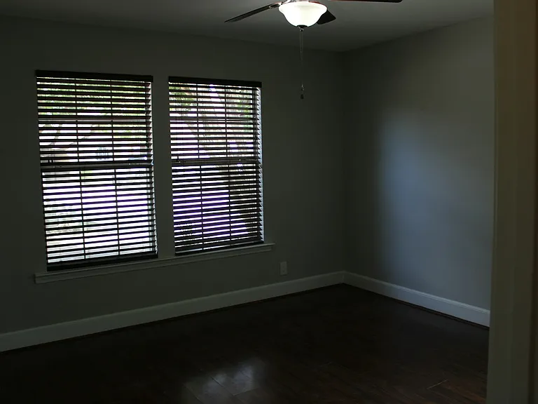 1313 Casa Vale Dr — Photo 10