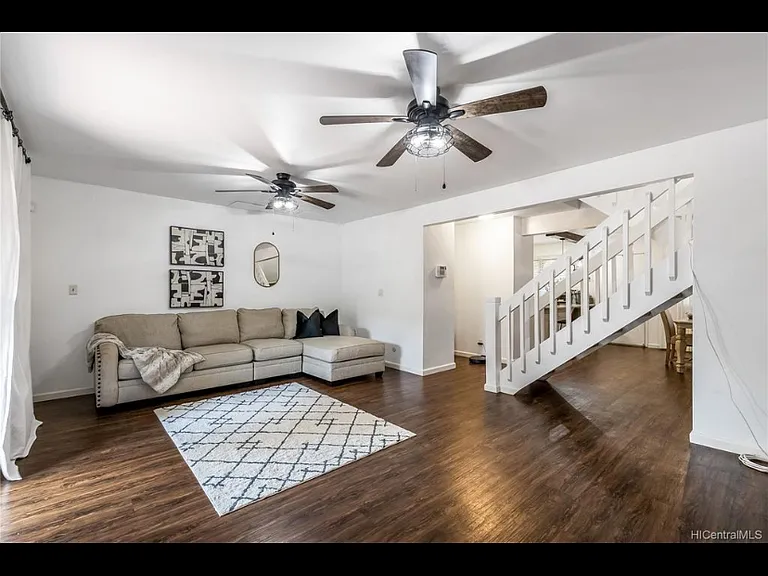 94-1402 Lanikuhana Ave #426 — Photo 2
