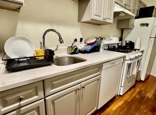 58 Queensberry St #24, Boston, MA 02215