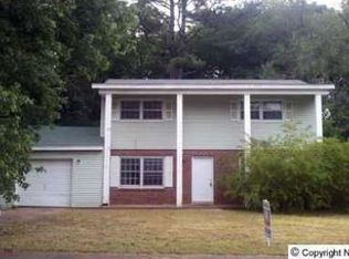 3718 Jamestown Dr NW, Huntsville, AL 35810