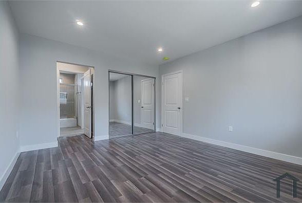 1st image of 4154 Lockland Pl APT 4