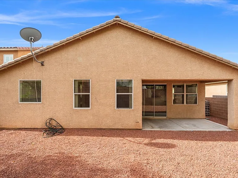 9618 Rolling Thunder Ave — Photo 20