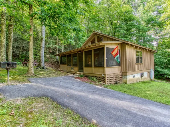 2148 Little Valley Rd Unit 10, Sevierville, TN 37862