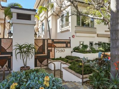 7530 Draper Ave #B, La Jolla, CA, 92037