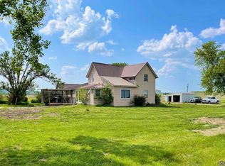 17841 SE Wabaunsee Rd, Kincaid, KS 66039
