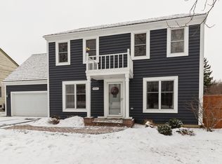 4547 Covenant Ct, Gurnee, IL 60031