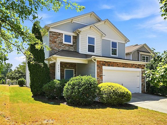 3rd image of 4332 Burchard Dr