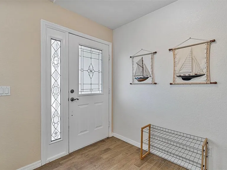 6460 Blueberry Dr — Photo 7