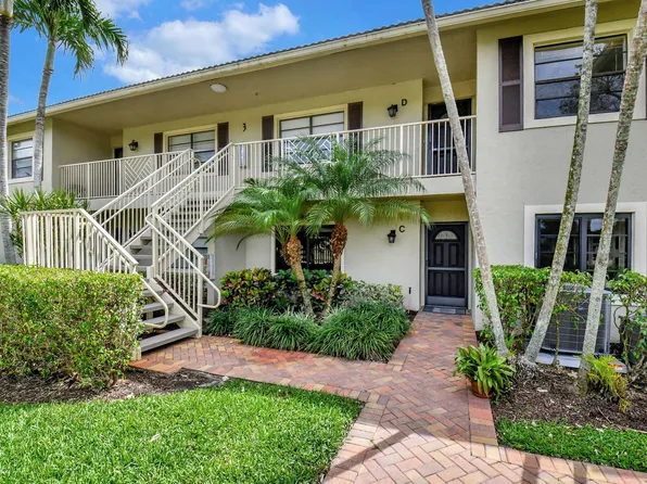 3 Stratford Drive #D, Boynton Beach, FL 33436