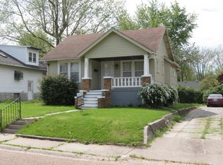 306 E Gordon St, Marshall, MO 65340