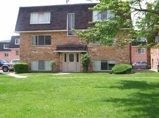 9974 Holly Ln APT GS, Des Plaines, IL 60016
