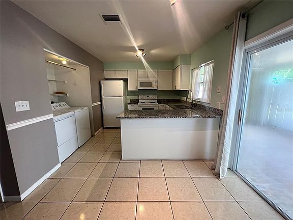 4th image of 7108 Eldorado Dr #7108
