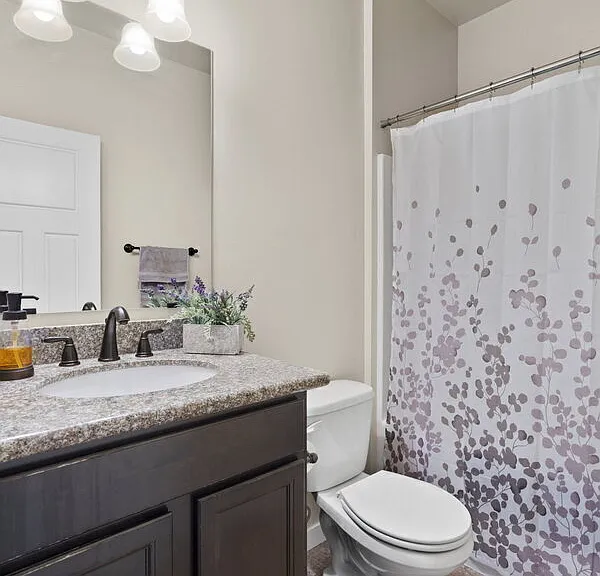 16663 Greenleaf Ave SE — Photo 9