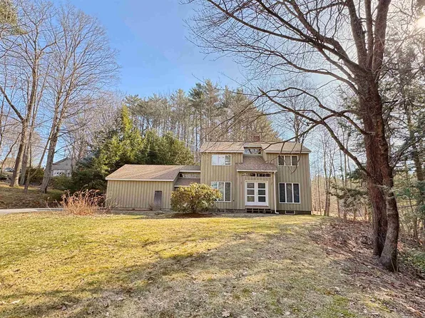 71 Ledgewood Road, Claremont, NH 03743