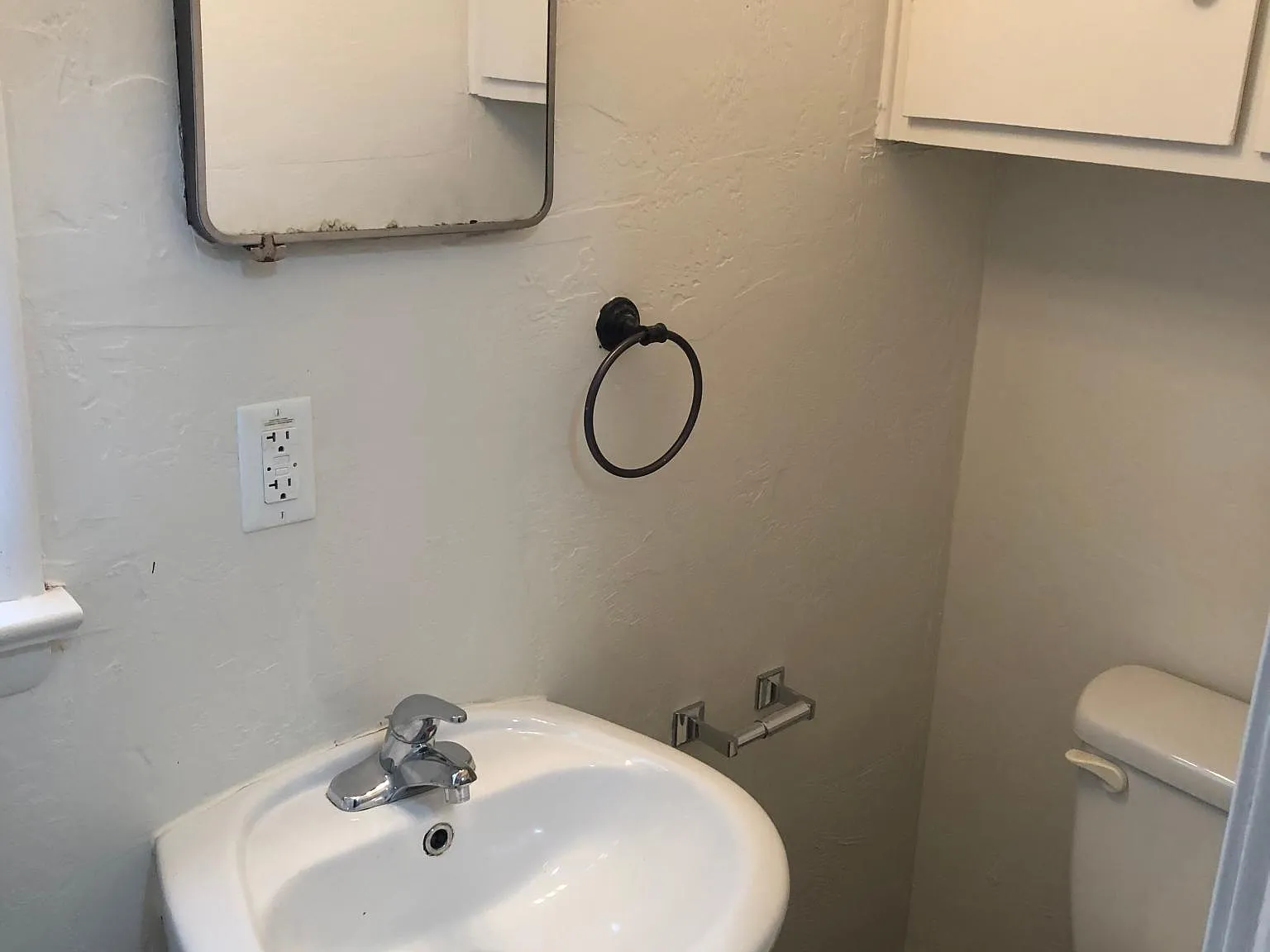 2 bed, 700 sqft, $850 — Photo 4