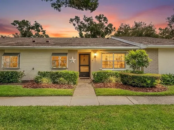 1012 Dunrobin Dr APT D, Palm Harbor, FL 34684