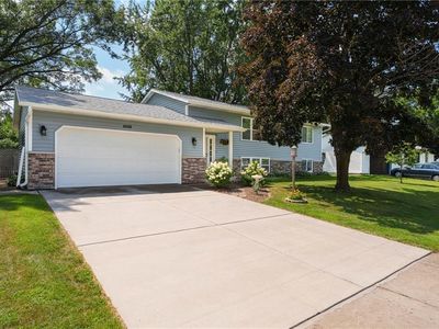 3029 Terry Lane, Eau Claire, WI, 54703