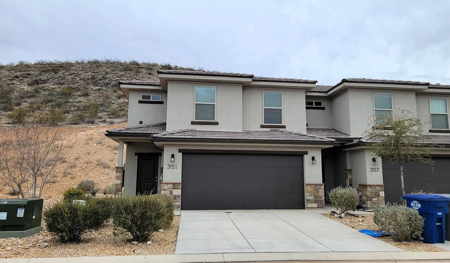 3 bed, 2.5 bath, 1644 sqft, $2,045 — Photo 1