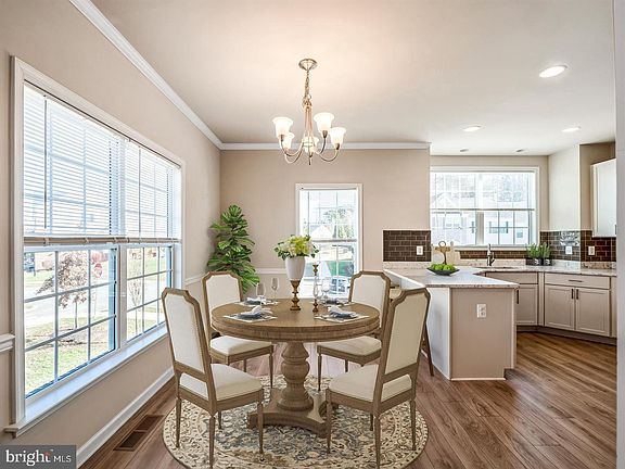 3rd image of 3340 Broker Ln