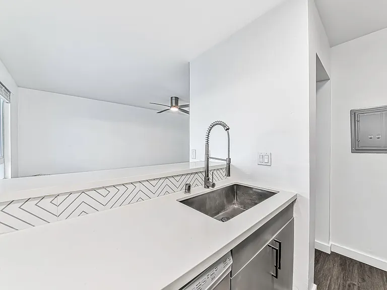 5005 August St — Photo 18