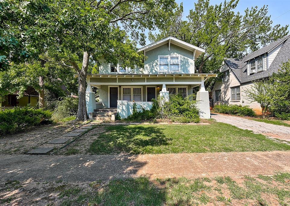 1st image of 408 Chautauqua Ave