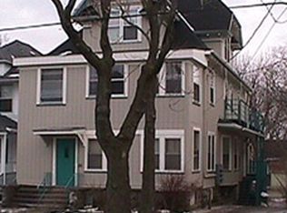 1049 E Johnson St APT 3, Madison, WI 53703