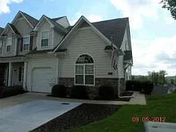3 bed, 3.5 bath, 2781 sqft, $2,800 — Photo 3