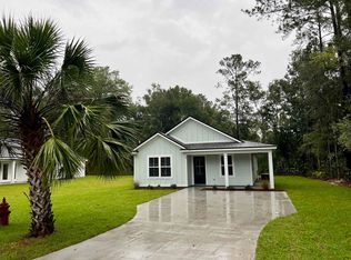 18 Dickson St, Sopchoppy, FL 32358