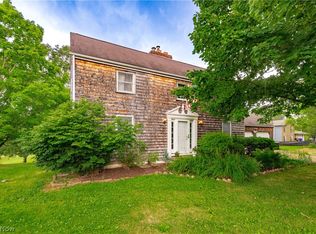 11261 Vaughn Rd, Hiram, OH 44234