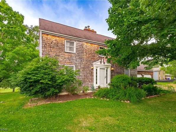 11261 Vaughn Rd, Hiram, OH 44234