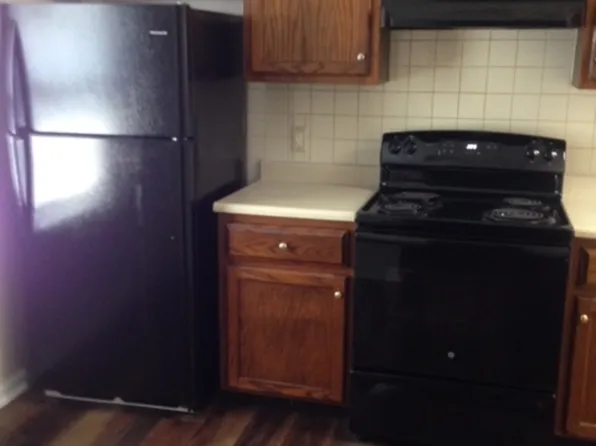 480 Scaffold Cane Rd APT 1, Berea, KY 40403