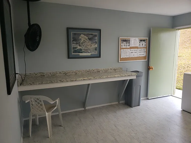 Vista Del Rio Apartments — Photo 30