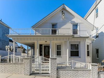 85 Grant St, Fall River, MA, 02721