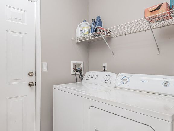 5th image of 3457 SW Voyager St